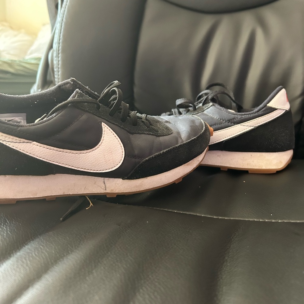 Nike Black and White Athletic Shoes